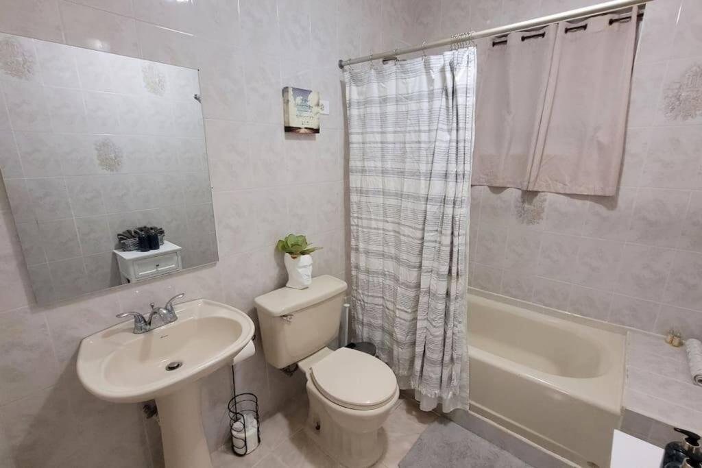 Coamo Beautiful House, Ac, 10Min Coamo Hot Springs Appartement Buitenkant foto